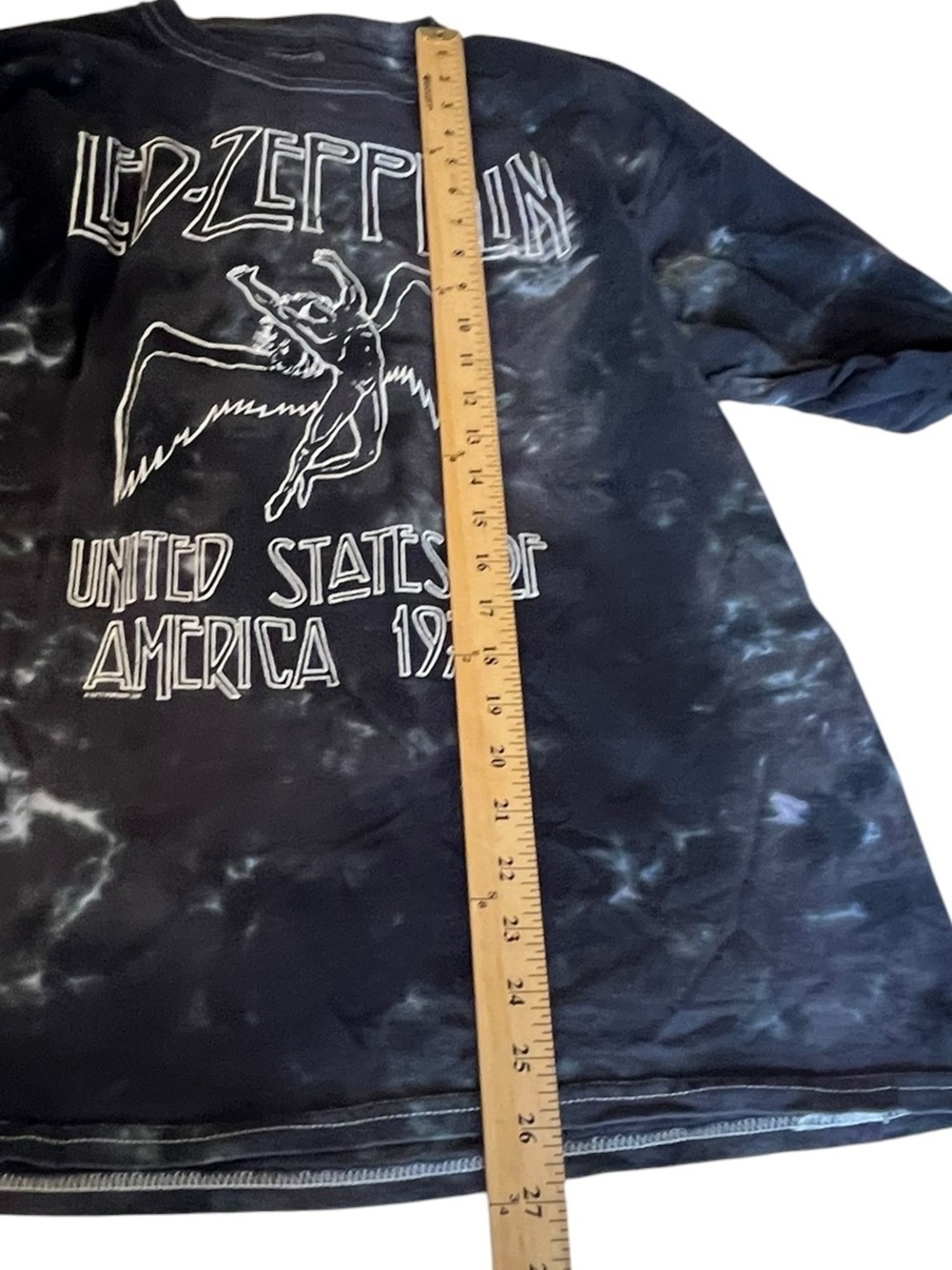 Led Zeppelin 1977 Tour Graphic Tee Large Concert Shirt Streetwear Y2K - Picture 5 of 7